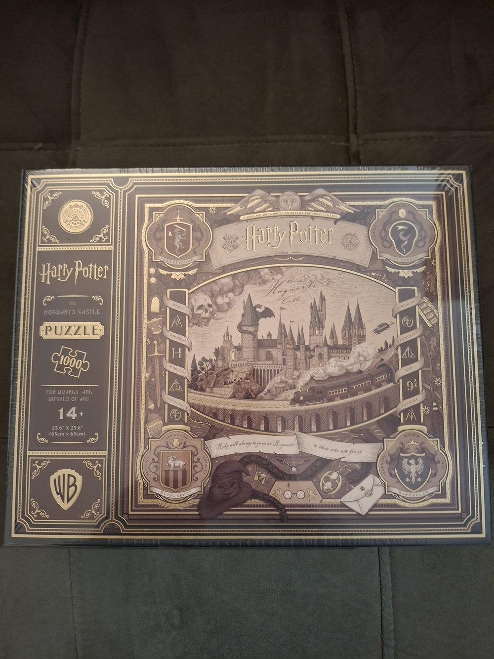 Warner Bros. Harry Potter Hogwarts Castle Puzzle - Brown & Gold